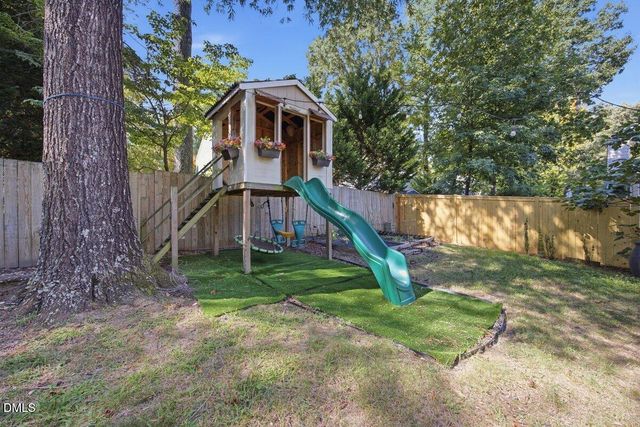2516 Deanwood Drive, Raleigh, NC 27615