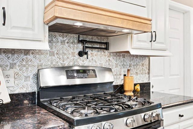 2516 Deanwood Drive, Raleigh, NC 27615