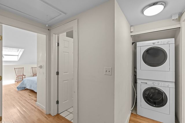 35 Nonantum St C, Boston, MA 02135
