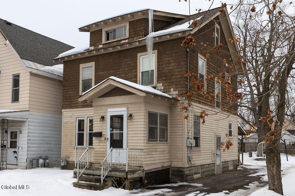 417 Cora Street, Schenectady, NY 12306