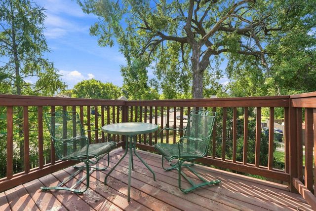 1911 S 5th Street, Minneapolis, MN 55454