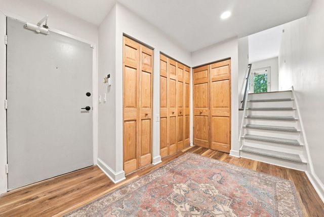 1911 S 5th Street, Minneapolis, MN 55454