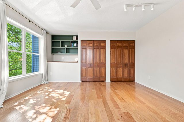 1911 S 5th Street, Minneapolis, MN 55454