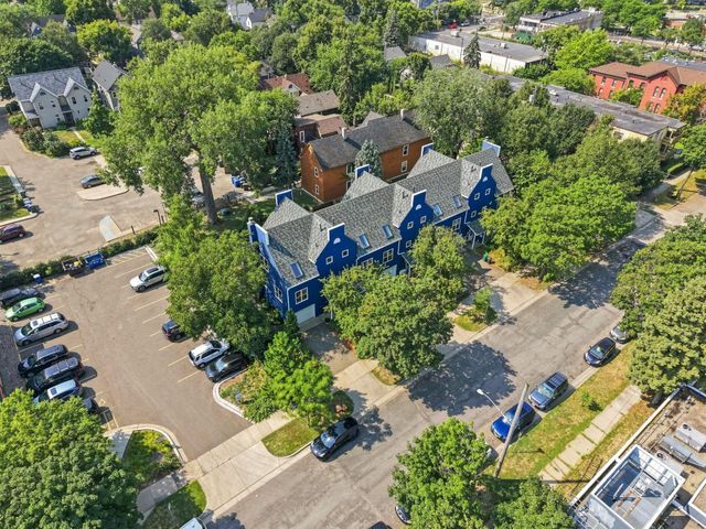 1911 S 5th Street, Minneapolis, MN 55454