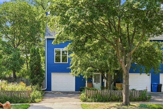 1911 S 5th Street, Minneapolis, MN 55454
