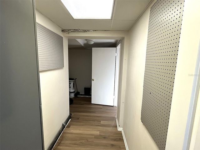 9596 GROVELAND STREET, Seminole, FL 33772