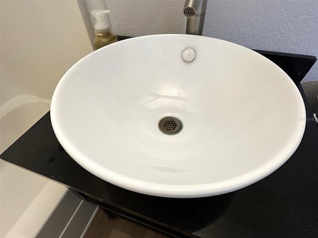 9596 GROVELAND STREET, Seminole, FL 33772