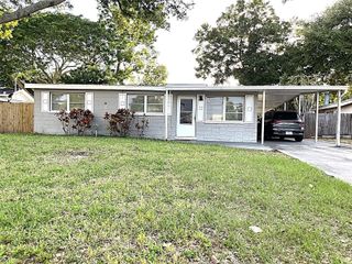 9596 GROVELAND STREET, Seminole, FL 33772