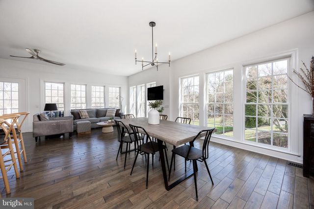 153 MAGNOLIA DR, Phoenixville, PA 19460