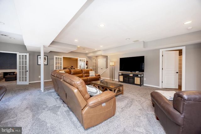 153 MAGNOLIA DR, Phoenixville, PA 19460
