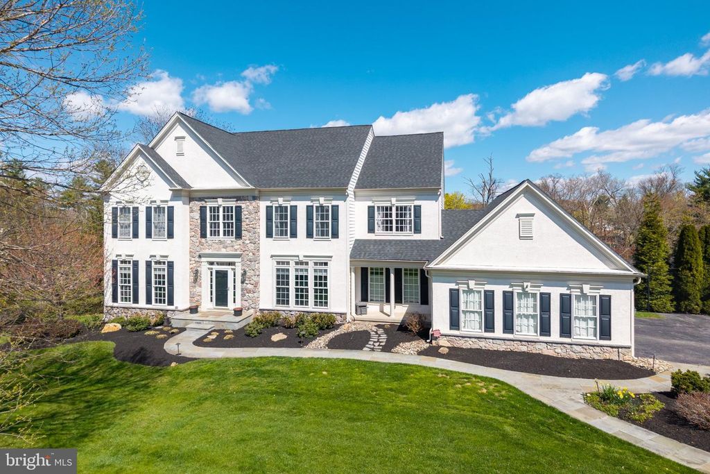 153 MAGNOLIA DR, Phoenixville, PA 19460