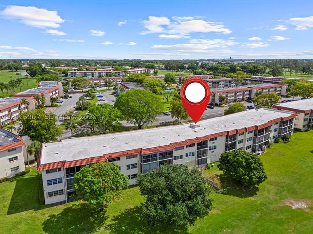 9820 S Hollybrook Lake Dr 208, Pembroke Pines, FL 33025