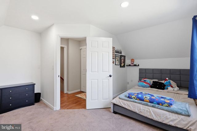 10106 S FULTON DR, Fredericksburg, VA 22408