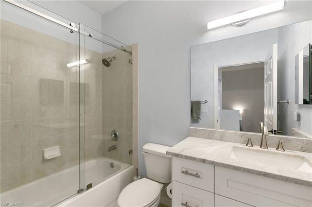 15068 Summit Place CIR, Naples, FL 34119