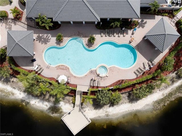 15068 Summit Place CIR, Naples, FL 34119