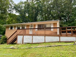 5506 Cedar Heights Rd, Knoxville, TN 37912
