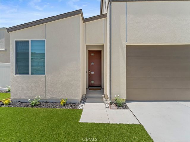 598 Meadowood, Fallbrook, CA 92028