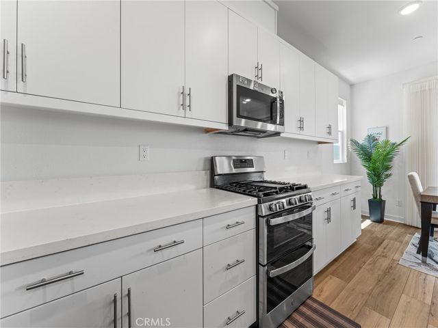 598 Meadowood, Fallbrook, CA 92028