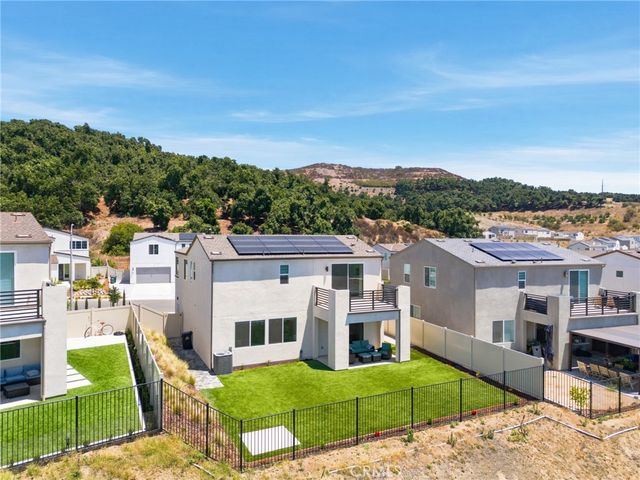 598 Meadowood, Fallbrook, CA 92028