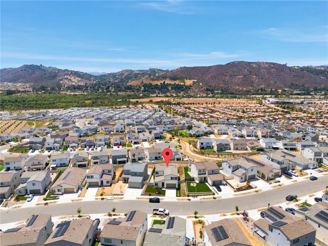 598 Meadowood, Fallbrook, CA 92028