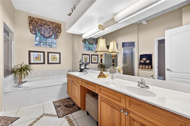 9550 Cedar Creek DR, Bonita Springs, FL 34135