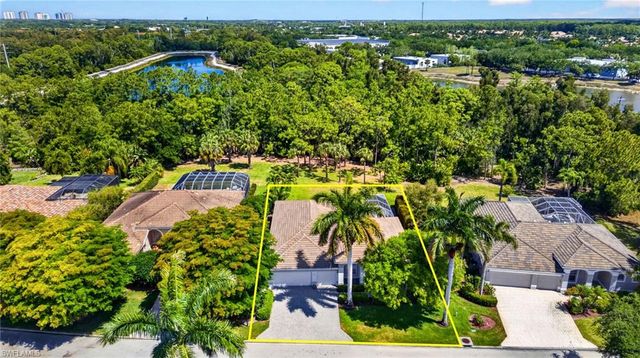 9550 Cedar Creek DR, Bonita Springs, FL 34135