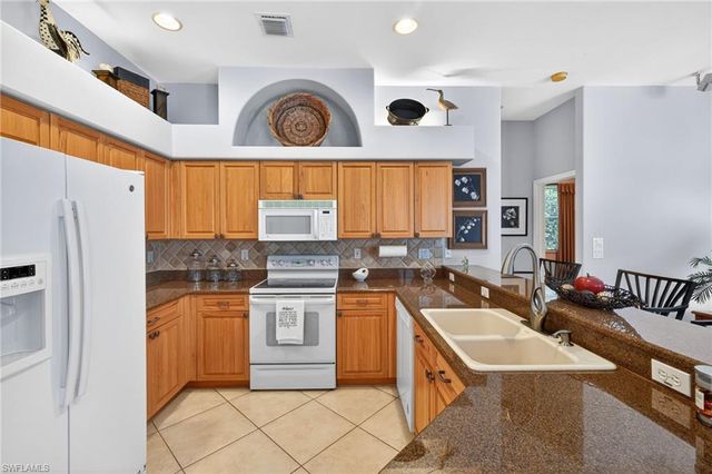 9550 Cedar Creek DR, Bonita Springs, FL 34135