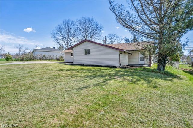 5863 Kimberly Drive, Bedford Heights, OH 44146