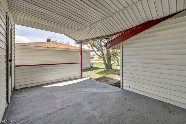 5863 Kimberly Drive, Bedford Heights, OH 44146