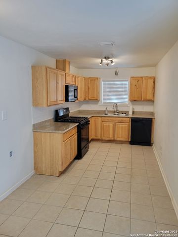 1707 Farwell, San Antonio, TX 78213