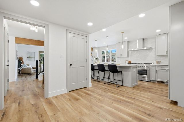 7528 Queen Circle, Arvada, CO 80005