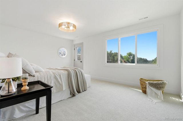 7528 Queen Circle, Arvada, CO 80005