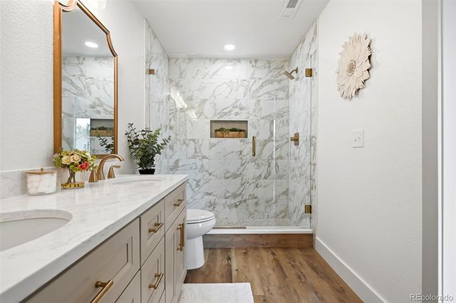 7528 Queen Circle, Arvada, CO 80005