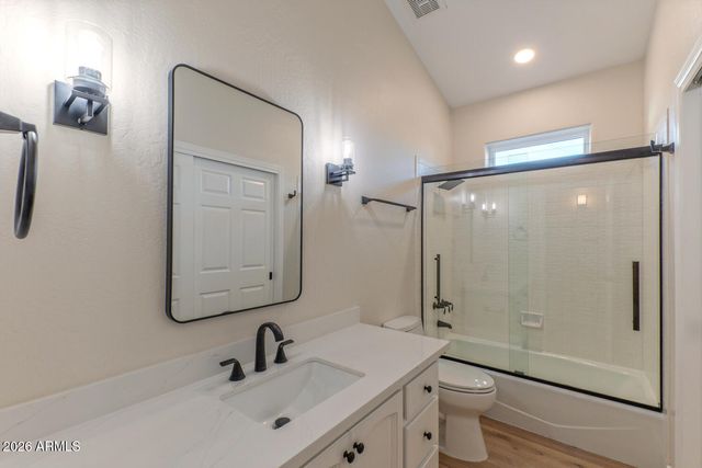 10125 E CARON Street, Scottsdale, AZ 85258