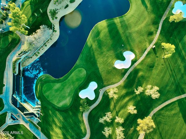 10125 E CARON Street, Scottsdale, AZ 85258