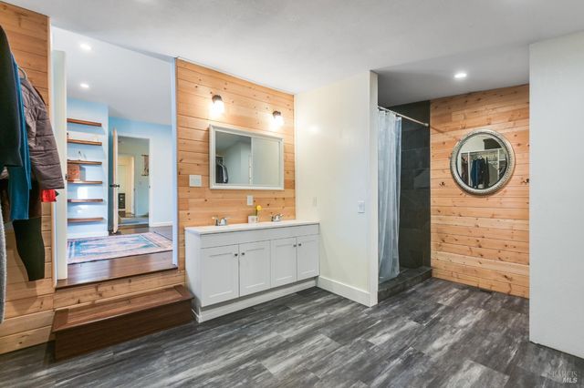 2103 Bodega Ave, Petaluma, CA 94952