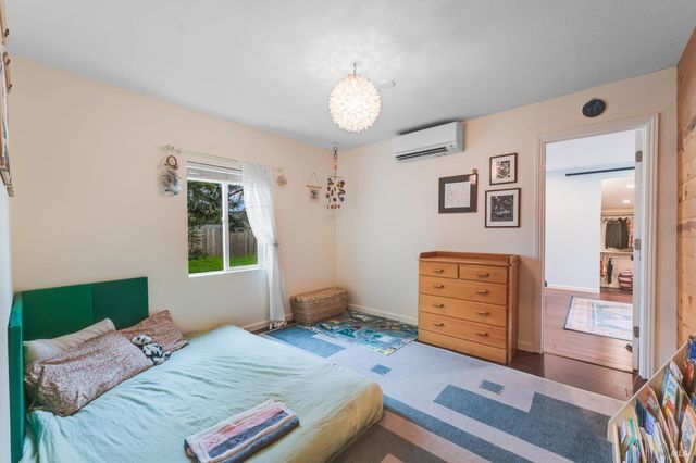 2103 Bodega Ave, Petaluma, CA 94952