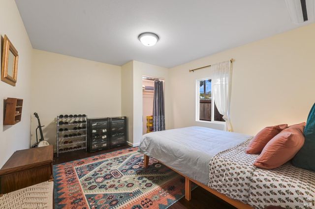 2103 Bodega Ave, Petaluma, CA 94952