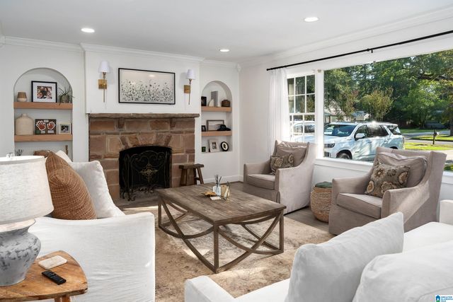 137 PARKWAY DRIVE, Trussville, AL 35173