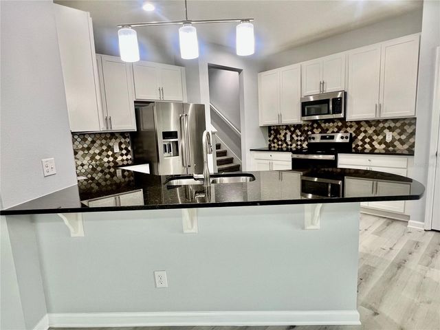 3215 STRATTON CIRCLE, Kissimmee, FL 34744