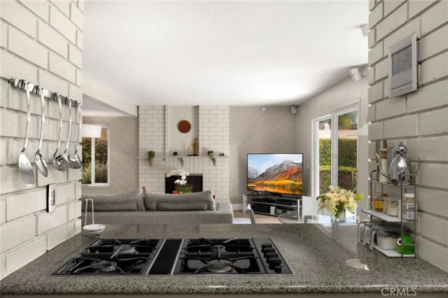 536 Silver Canyon Way, Brea, CA 92821