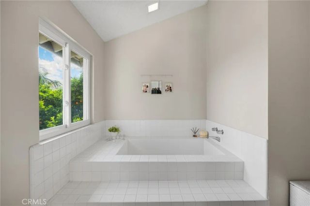 536 Silver Canyon Way, Brea, CA 92821