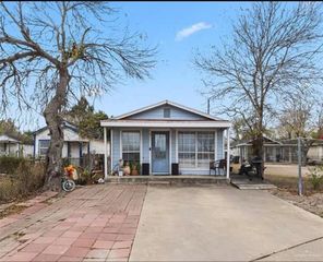 1018 S West Street, Harlingen, TX 78550