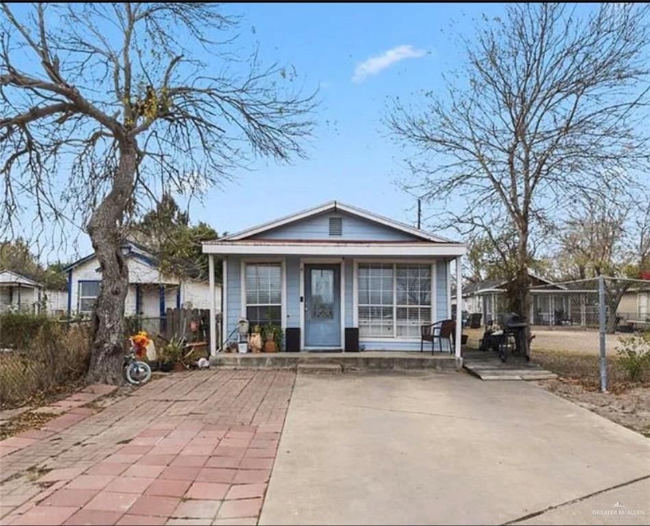 1018 S West Street, Harlingen, TX 78550