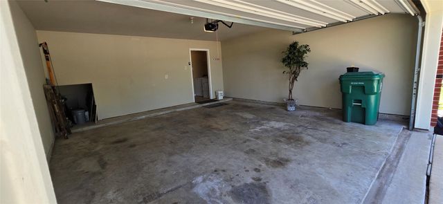 13115 Ridgewood Knoll Lane, Houston, TX 77047