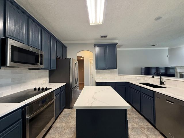 9503 Saddle Drive, Frisco, TX 75035