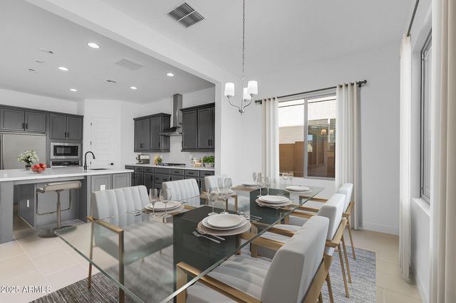 7670 W CRABAPPLE Drive, Peoria, AZ 85383