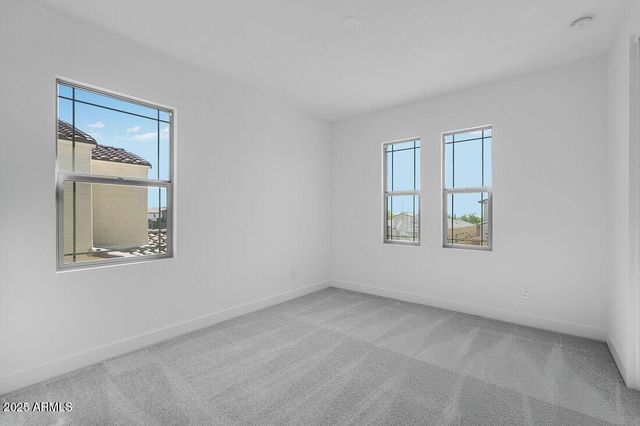 7670 W CRABAPPLE Drive, Peoria, AZ 85383