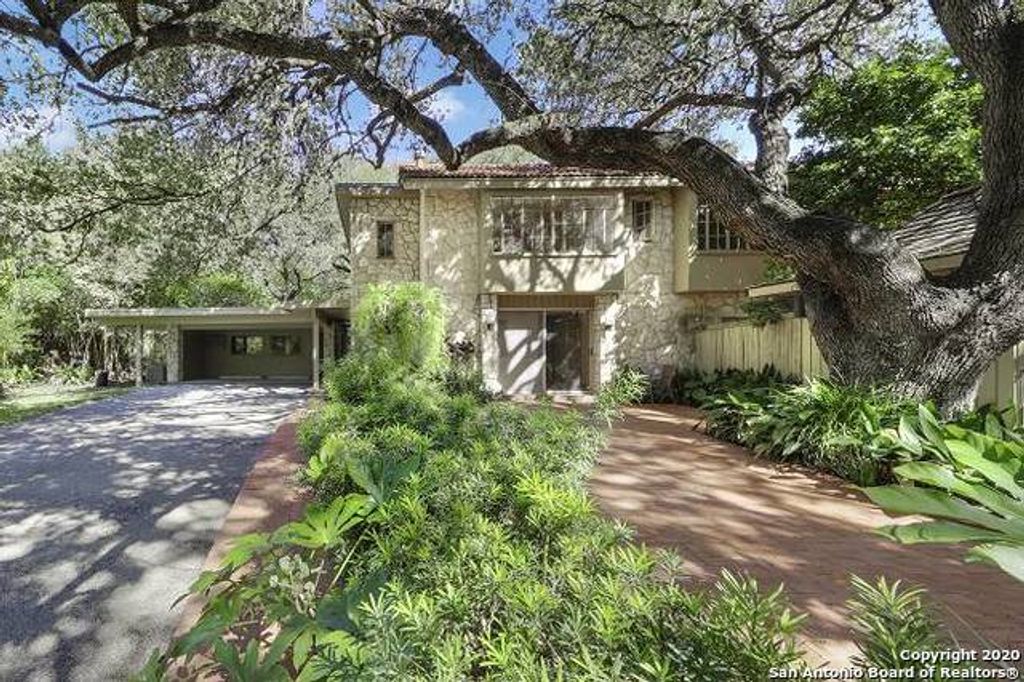 6803 West Ave Apt B, San Antonio, TX 78213