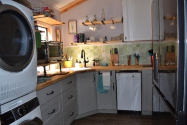 688 Boone Ridge Rd, Jamestown, TN 38556